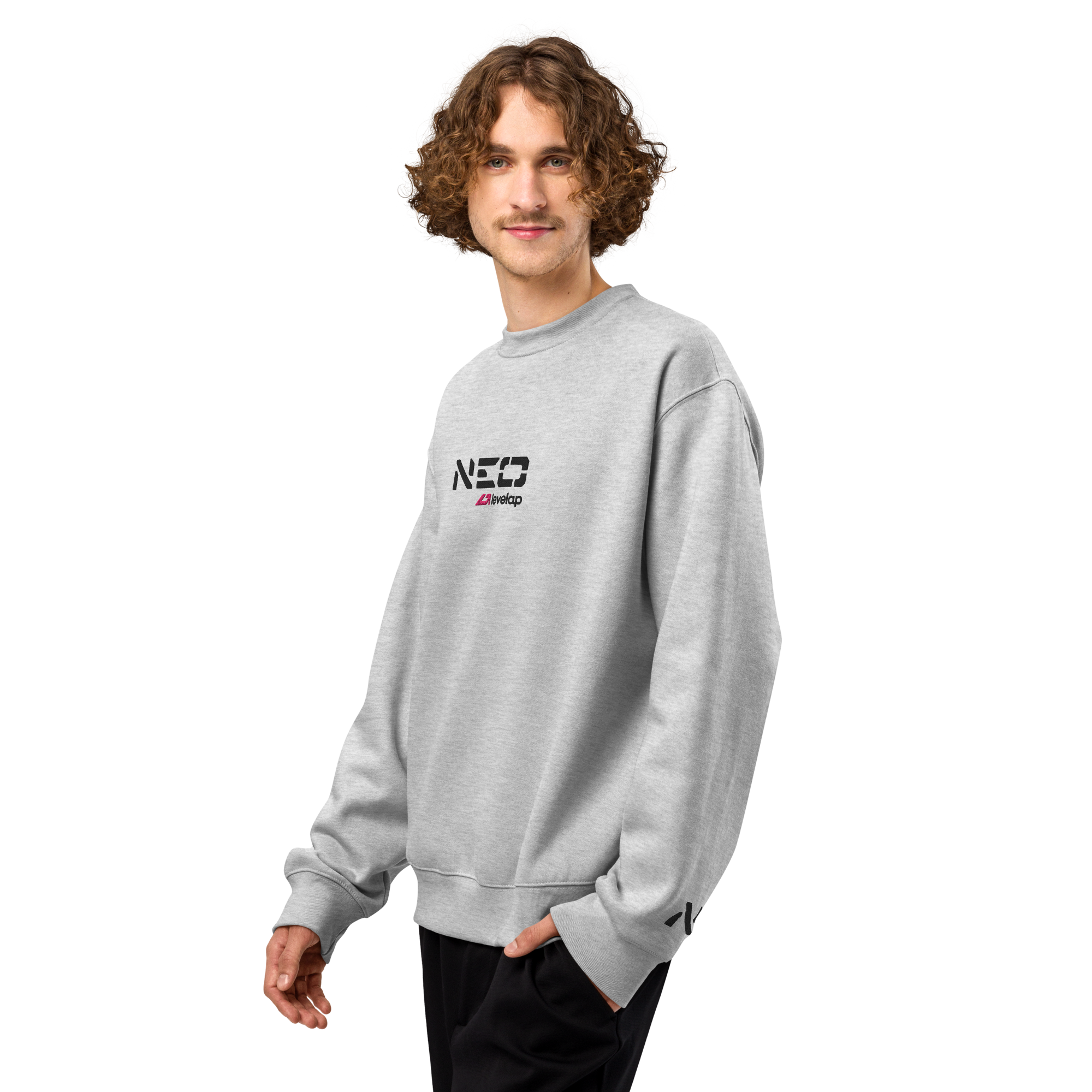 Sudadera oversize lateral izquierdo